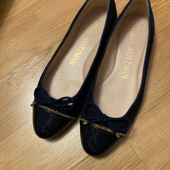 Stuart weitzman gabby chain trimmed suede flats - Picture 5 of 8